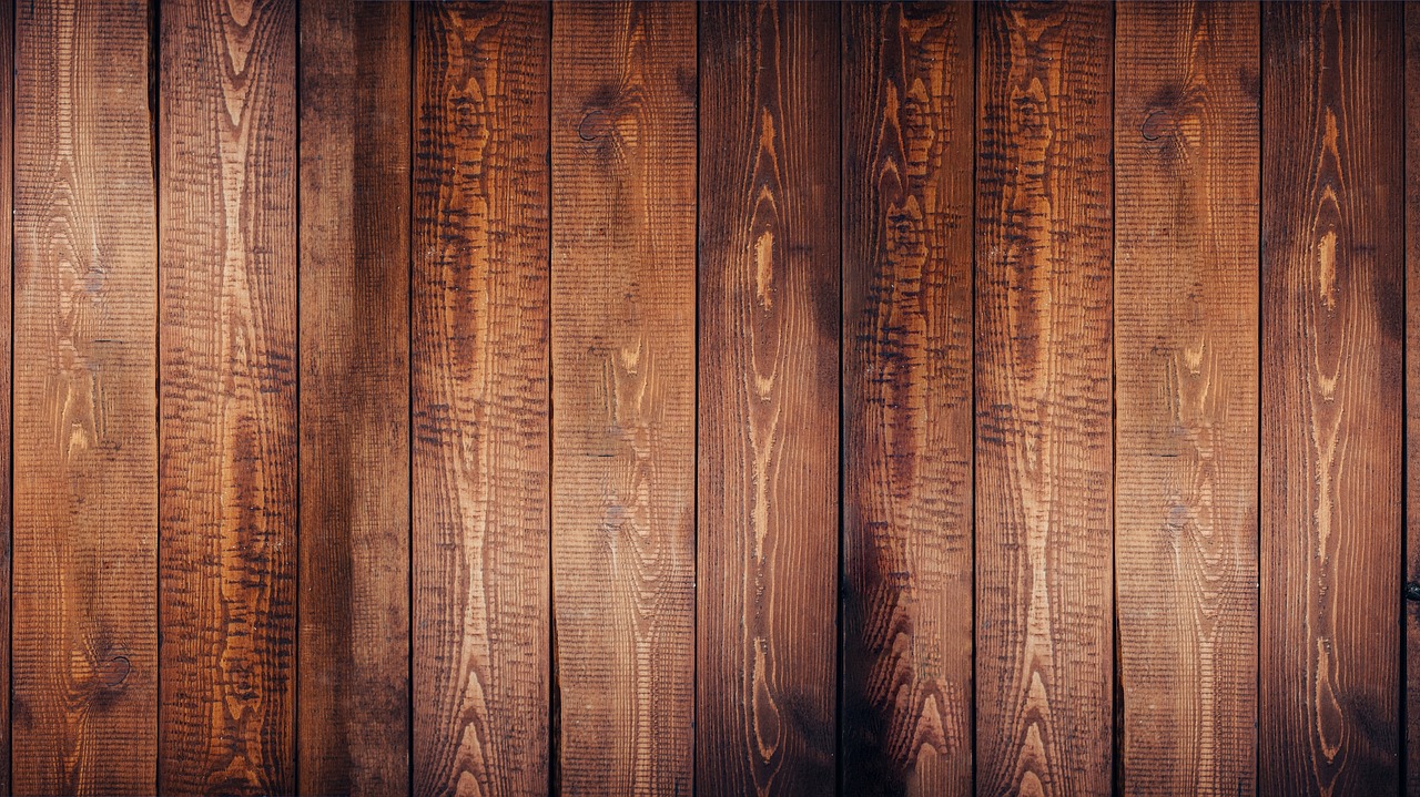 Jak wybrać idealną podłogę drewnianą do swojego domu?